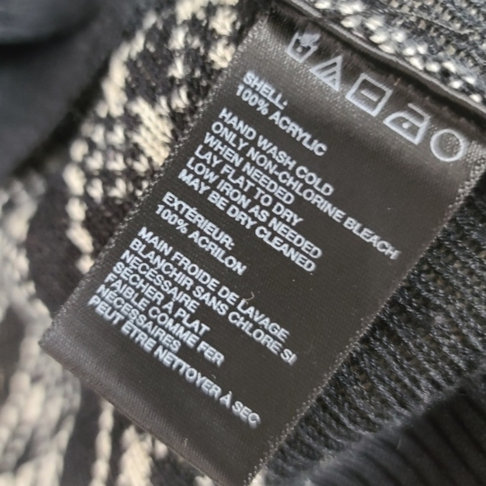 Urban Outfitters open Aztec sweater black/beige - Picture 6 of 7